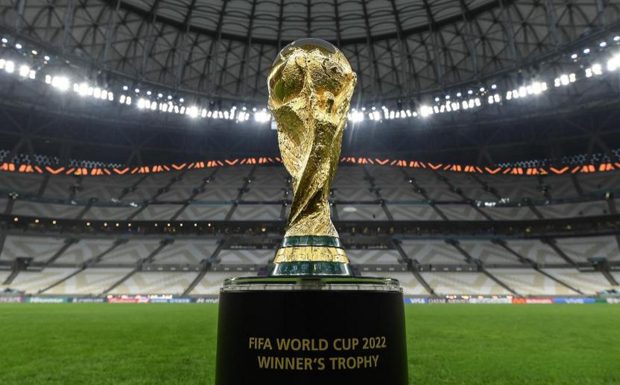 利物浦一直 利物浦一直